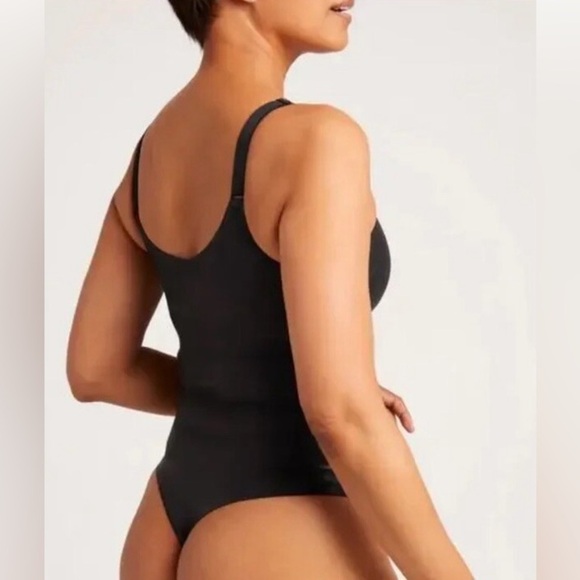 KNIX Papaya LuxeLift BLACK Faux Leather Shapewear Thong Bodysuit size S+ - Picture 8 of 13